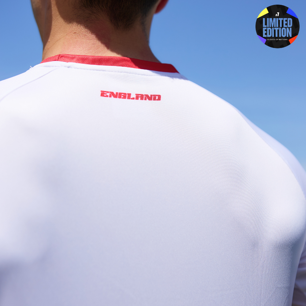 Kit WC26 England#Color_England